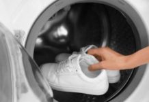 Kad perete patike u mašini: Obavezno dodajte i jednu kesu, evo zašto!