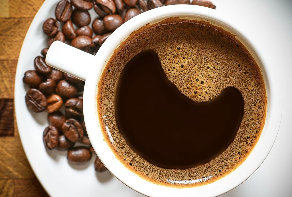 ŠKODI SRCU I MOŽE DOVESTI DO INFARKTA: Kardiolog moli ljude da prestanu s ovom navikom - featured image ŠKODI SRCU I MOŽE DOVESTI DO INFARKTA: Kardiolog moli ljude da prestanu s ovom navikom - featured image