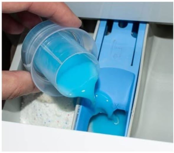 Omekšivač slabo miriše? Jedna greška je kriva za sve, a mnogi je prave kada peru veš - featured image