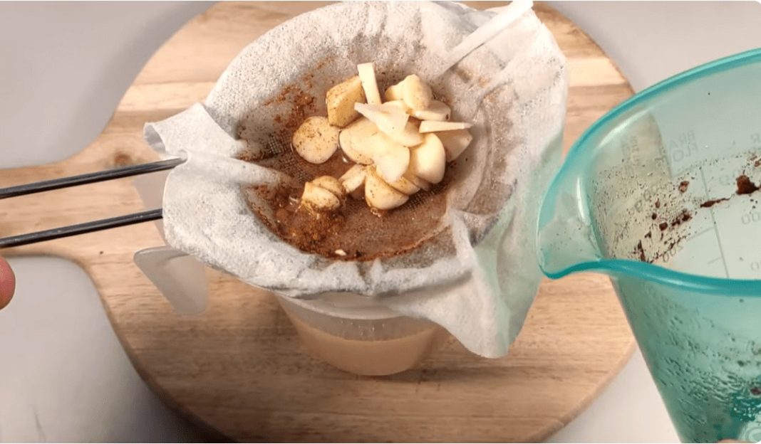 Stavio sam češnjak ispred ulaza i ovo se dogodilo preko noći! - featured image