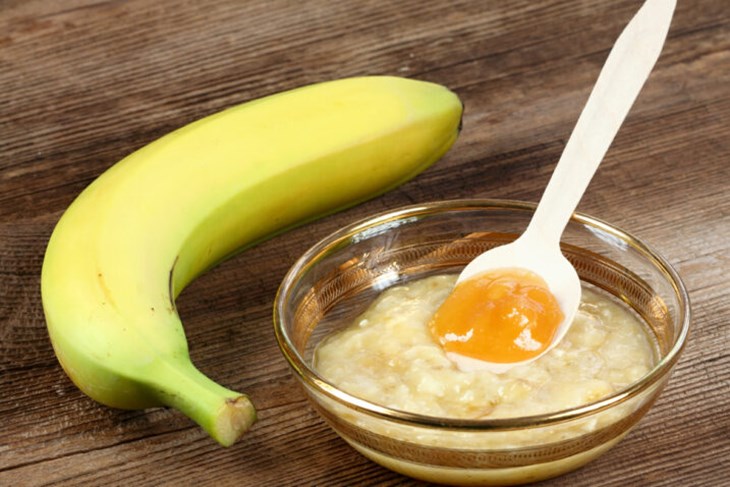 OVU ZIMU NEĆETE SE NI ZAKAŠLJATI: Izgnječite Bananu I Dodajte Joj OVA 2 Sastojka - featured image