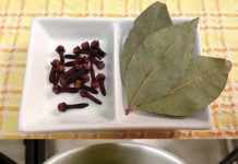 POGLEDAJTE zašto su naši preci koristili PROKUHANI LOVOROV LIST I KLINČIĆ kao prirodni lijek ZA BROJNE TEGOBE! POGLEDAJTE zašto su naši preci koristili PROKUHANI LOVOROV LIST I KLINČIĆ kao prirodni lijek ZA BROJNE TEGOBE! - featured image