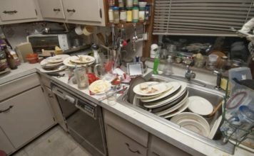 Šta neuredno kupatilo i prljava kuhinja govore o vama? Nered u kući otkriva vaše skrivene psihološke probleme Šta neuredno kupatilo i prljava kuhinja govore o vama? Nered u kući otkriva vaše skrivene psihološke probleme - featured image