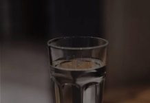 Pijte vodu sa malo ovog začina svako jutro i samo gledajte kako se salo brzo topi Pijte vodu sa malo ovog začina svako jutro i samo gledajte kako se salo brzo topi - featured image