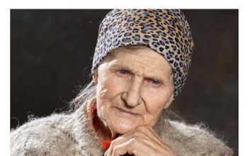 7 mudrih životnih lekcija koje treba da naučimo od naših baka: Jedna se odnosi na srećan brak 7 mudrih životnih lekcija koje treba da naučimo od naših baka: Jedna se odnosi na srećan brak - featured image