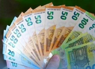 Novac stiže za ova 3 horoskopska znaka: Retrogradni Jupiter je na pomolu, a ovim pripadnicima Zodijaka osmehnuće se sreća i napuniće im džepove Novac stiže za ova 3 horoskopska znaka: Retrogradni Jupiter je na pomolu, a ovim pripadnicima Zodijaka osmehnuće se sreća i napuniće im džepove - featured image