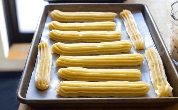 Moj omiljeni brzi kolac! Idealan za nenajavljene goste, a i djeca ga obozavaju! Moj omiljeni brzi kolac! Idealan za nenajavljene goste, a i djeca ga obozavaju! - featured image