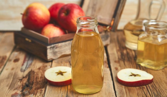 SVAKO VEČE PRIJE SPAVANJA POPITI JEDNU ČAŠU: Spalit ćete masnoću i OČISTITI DEBELO CRIJEVO - featured image SVAKO VEČE PRIJE SPAVANJA POPITI JEDNU ČAŠU: Spalit ćete masnoću i OČISTITI DEBELO CRIJEVO - featured image