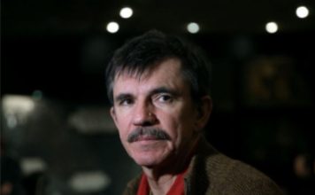 Svi se frapiraju kad čuju ko je bila velika ljubav Slavka Štimca: Važila je za najlepšu u Jugoslaviji, a skončala jezivo Svi se frapiraju kad čuju ko je bila velika ljubav Slavka Štimca: Važila je za najlepšu u Jugoslaviji, a skončala jezivo - featured image