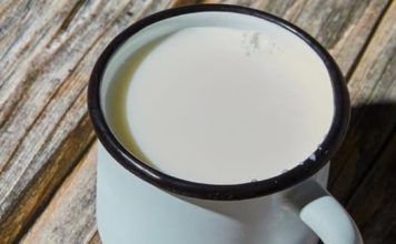 Ne postoji zdravije mlijeko od kozijeg – Evo zašto ga čak i doktori preporučuju! Ne postoji zdravije mlijeko od kozijeg – Evo zašto ga čak i doktori preporučuju! - featured image