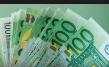 4 znaka u 2026. godini plivaće u novcu: Sudbina im sprema bogatstvo i sreću 4 znaka u 2026. godini plivaće u novcu: Sudbina im sprema bogatstvo i sreću - featured image