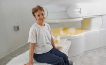 Sok koji svi pijemo uništio joj je jetru: Ljekari su mislili da je teška alkoholičarka, a ona alkohol nije ni “liznula” Sok koji svi pijemo uništio joj je jetru: Ljekari su mislili da je teška alkoholičarka, a ona alkohol nije ni “liznula” - featured image