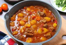 📌GULAŠ PAPRIKAŠ ZA KOJIM SU SVI POLUDJELI..Recept je vrlo jednostavan samo se držite upustva…❗ 📌GULAŠ PAPRIKAŠ ZA KOJIM SU SVI POLUDJELI..Recept je vrlo jednostavan samo se držite upustva…❗ - featured image