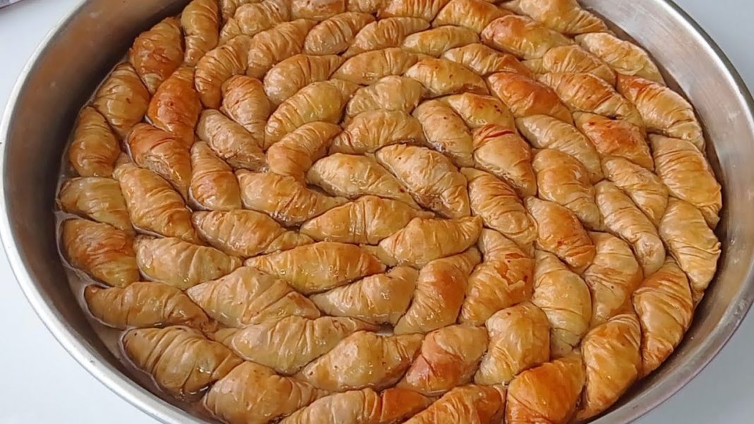 📌TURSKA BAKLAVA KOJA ODUŠEVLJAVA CIO INTERNET…Uspijeva i početnicima ako se držite recepta…❗ - featured image