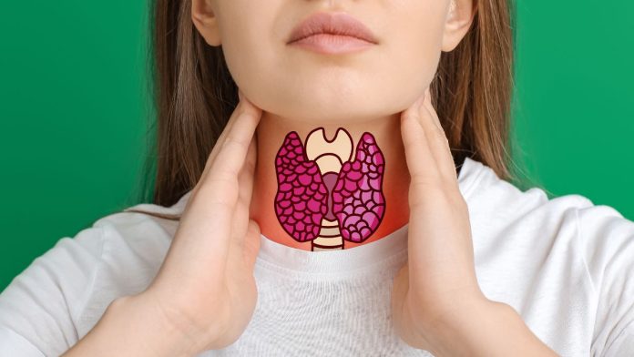 OSVJEŽAVAJUĆI NAPITAK ZA PODRŠKU ŠTITNJAČI: JEDNOSTAVAN RECEPT ZA POBOLJŠANJE ZDRAVLJA VAŠEG ORGANIZMA - featured image