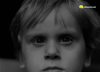 7 znakova da ste u djetinjstvu bili emocionalno zanemareni: Takvi ljudi nose teške traume, ovako se prepoznaju 7 znakova da ste u djetinjstvu bili emocionalno zanemareni: Takvi ljudi nose teške traume, ovako se prepoznaju - featured image