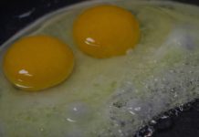 UBRZAVA STARENJE: Proglašen je najštetniji način pripreme jaja UBRZAVA STARENJE: Proglašen je najštetniji način pripreme jaja - featured image