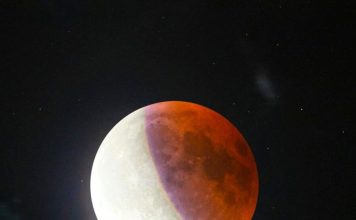 Dramatičan “krvavi Mjesec” se pojavljuje na nebu usred kaosa u svijetu Dramatičan “krvavi Mjesec” se pojavljuje na nebu usred kaosa u svijetu - featured image