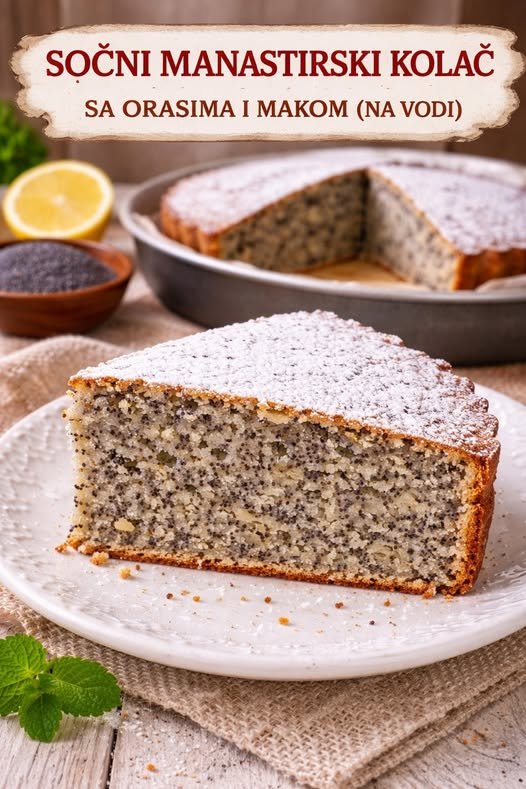 Sočni manastirski kolač sa orasima i makom (na vodi) - featured image