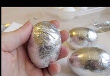 PRIJE FARBANJA, JAJE UMOTAJTE U ALUMINIJSKU FOLIJU: Efekat je magičan, POGLEDAJTE KAKO IZGLEDA KAD JE SKINETE (VIDEO) PRIJE FARBANJA, JAJE UMOTAJTE U ALUMINIJSKU FOLIJU: Efekat je magičan, POGLEDAJTE KAKO IZGLEDA KAD JE SKINETE (VIDEO) - featured image