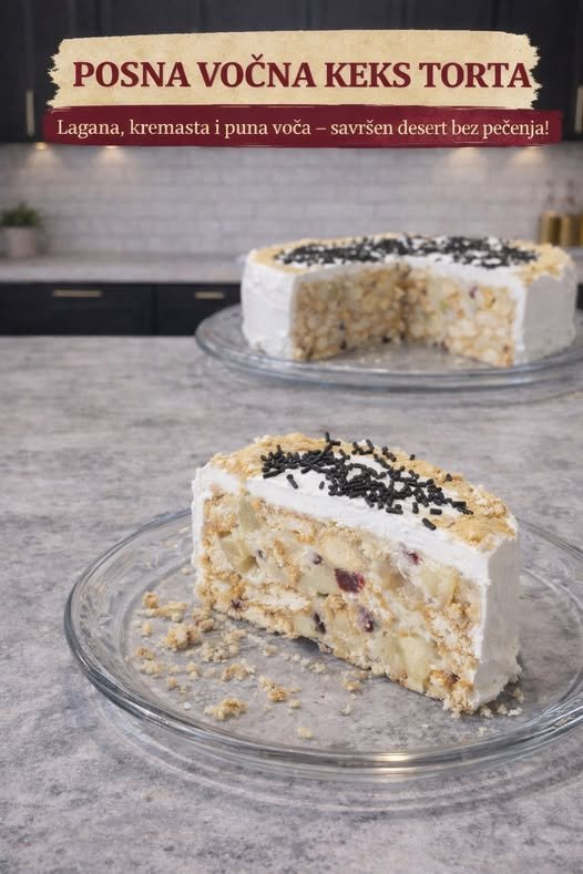 Posna voćna keks torta Lagana, kremasta i puna voća – savršen desert bez pečenja! - featured image