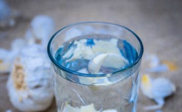 VODA OD BIJELOG LUKA PREPORAĐA TIJELO: Prirodno za uništavanje otrova u organizmu VODA OD BIJELOG LUKA PREPORAĐA TIJELO: Prirodno za uništavanje otrova u organizmu - featured image