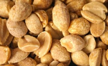 ŽENE JEDITE ŠTO VIŠE KIKIRIKIJA: Niste ni svjesne da spriječava nastanak ovih bolesti ŽENE JEDITE ŠTO VIŠE KIKIRIKIJA: Niste ni svjesne da spriječava nastanak ovih bolesti - featured image