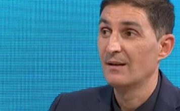 “MOJ INSULIN JE MIRAN JER…” Dr Čubrilo OTKRIO od koje hrane ŠEĆER NE SKAČE, SVAKI DAN TO JEDE! “Pamtim babu…” “MOJ INSULIN JE MIRAN JER…” Dr Čubrilo OTKRIO od koje hrane ŠEĆER NE SKAČE, SVAKI DAN TO JEDE! “Pamtim babu…” - featured image