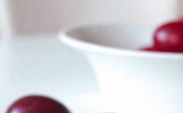 Kad se farbaju jaja- na Veliki četvrtak, petak ili subotu? Sveštenik je dao jedini ispravan odgovor… Kad se farbaju jaja- na Veliki četvrtak, petak ili subotu? Sveštenik je dao jedini ispravan odgovor… - featured image