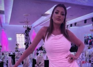 Najveći skandal na estradi doživela je pevačica na privatnoj žurci u Beogradu: Intimni odnosi nasred stola, a najbizarniji deo usledio na kraju Najveći skandal na estradi doživela je pevačica na privatnoj žurci u Beogradu: Intimni odnosi nasred stola, a najbizarniji deo usledio na kraju - featured image