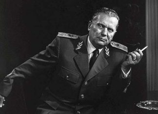 Posle 36 godina otkriveno od čega je Tito umro i šta je izgovorio na smrtnoj postelji: Sve prisutni su ostali bez teksta Posle 36 godina otkriveno od čega je Tito umro i šta je izgovorio na smrtnoj postelji: Sve prisutni su ostali bez teksta - featured image