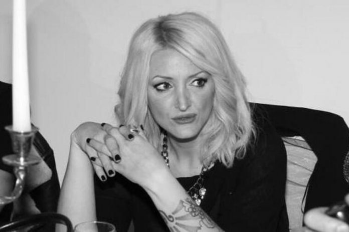 Umrla u mukama i tvrdila da je zbog 1 stvari dobila rak: Muž joj nije bio na sahrani, a njena poslednja želja kida dušu - featured image