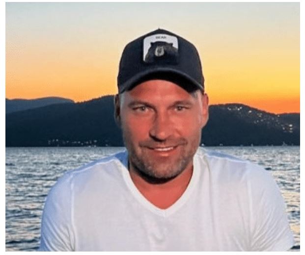 DUŠKO TOŠIĆ ODVEO ĆERKE NA LUKS DESTINACIJU! Na ovom mestu odmaraju samo svetske zvezde, Nika se odmah oglasila: Dok drugi hejtuju, ja uživam! - featured image