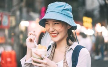 Japanci imaju genijalan trik za rashlađivanje: Zbog toga su im paklene vrućine mačiji kašalj, a efekat traje satima Japanci imaju genijalan trik za rashlađivanje: Zbog toga su im paklene vrućine mačiji kašalj, a efekat traje satima - featured image