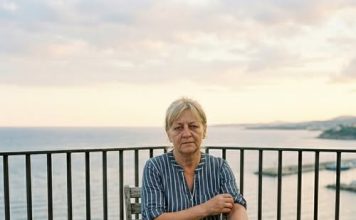 Ćerka me je povela na dvonedeljni odmor na more — ali već prvog dana sam shvatila da sam tamo samo da čuvam unuke. Ćerka me je povela na dvonedeljni odmor na more — ali već prvog dana sam shvatila da sam tamo samo da čuvam unuke. - featured image