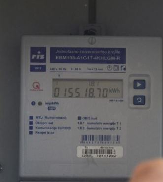 ELEKTRIČAR SAVJETUJE DA SE JEDAN UREĐAJ NOĆU ISKLJUČI: Tako će vam račun za struju biti skoro duplo manji! - featured image