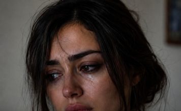 Mnogi muškarci šute o ovome: Evo zbog čega se emocije ugase i prestanu voliti svoju ženu Mnogi muškarci šute o ovome: Evo zbog čega se emocije ugase i prestanu voliti svoju ženu - featured image