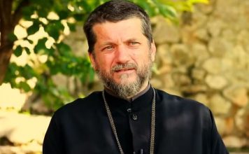 Da li je greh postiti samo 7 dana i pričestiti se: Otac Gojko Perović je izričit Da li je greh postiti samo 7 dana i pričestiti se: Otac Gojko Perović je izričit - featured image