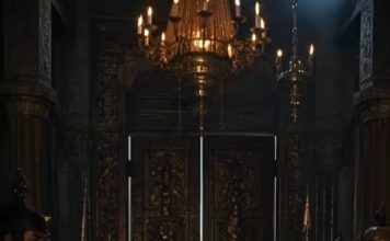 Nakon smrti mlade kraljice, cijela palača zavijena je u tugu, a njeno tijelo prekriveno zlatnim nakitom ostavljeno je u hramu do zore pod stražom najvećih ratnika kraljevstva… ali kada su svećenici ujutro otvorili vrata hrama, unutra ih je čekao pravi užas 😨 Nakon smrti mlade kraljice, cijela palača zavijena je u tugu, a njeno tijelo prekriveno zlatnim nakitom ostavljeno je u hramu do zore pod stražom najvećih ratnika kraljevstva… ali kada su svećenici ujutro otvorili vrata hrama, unutra ih je čekao pravi užas 😨 - featured image