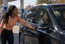 She Mouthed Two Words Through the Window—What Sienna Found Changed Everything